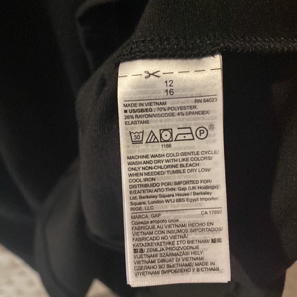 NWT GAP Black Cap Sleeve Dress - Size 12 - Picture 4 of 6